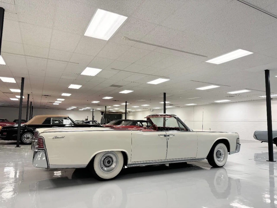 1965 Lincoln Continental 4th Gen - Image 8 of 31