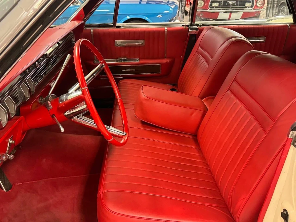 1965 Lincoln Continental 4th Gen - Image 25 of 31