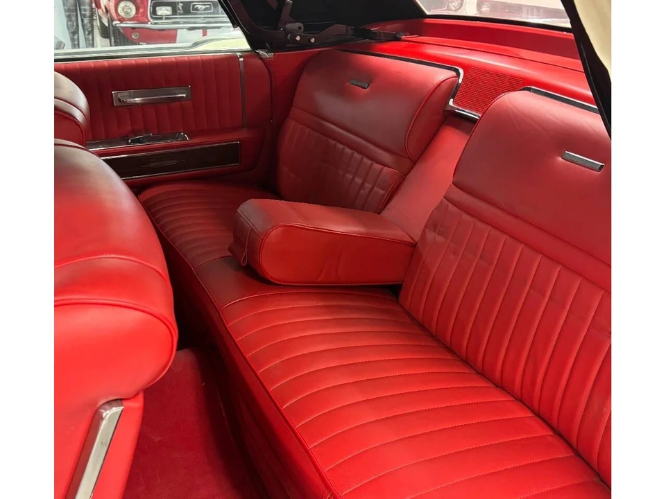 1965 Lincoln Continental 4th Gen - Image 26 of 31