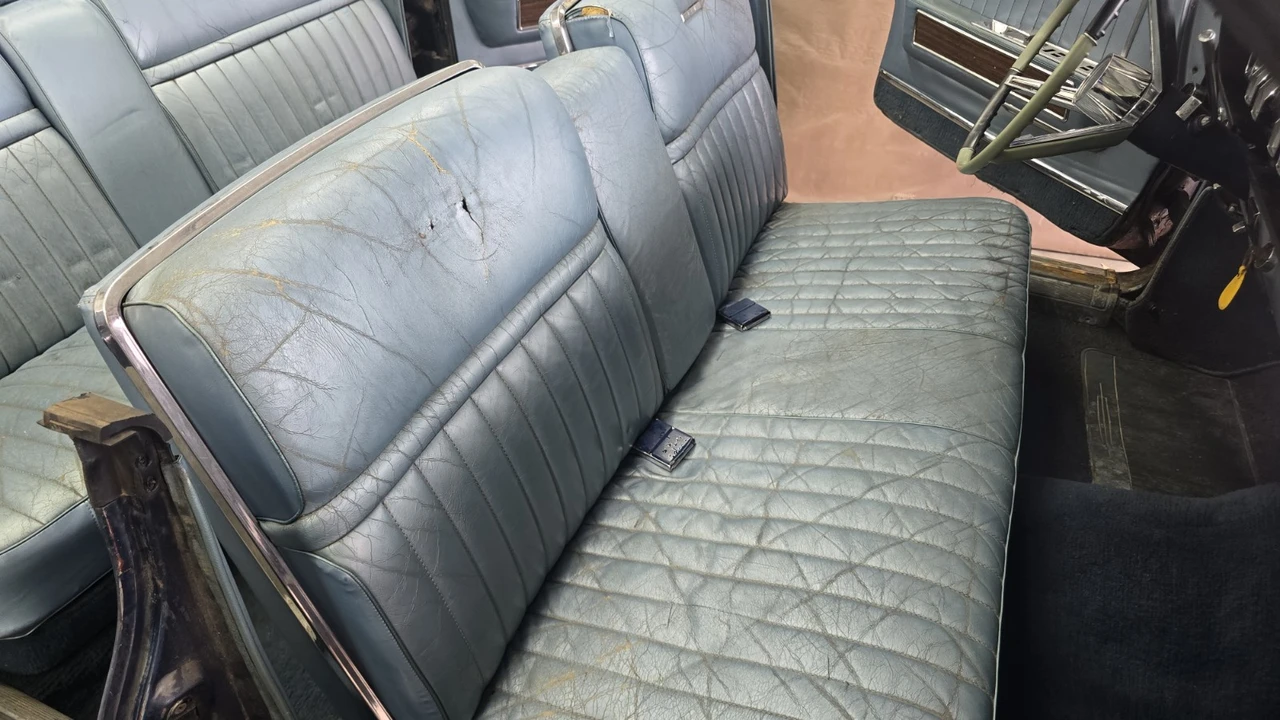 1965 Lincoln Continental 4th Gen - Image 14 of 20