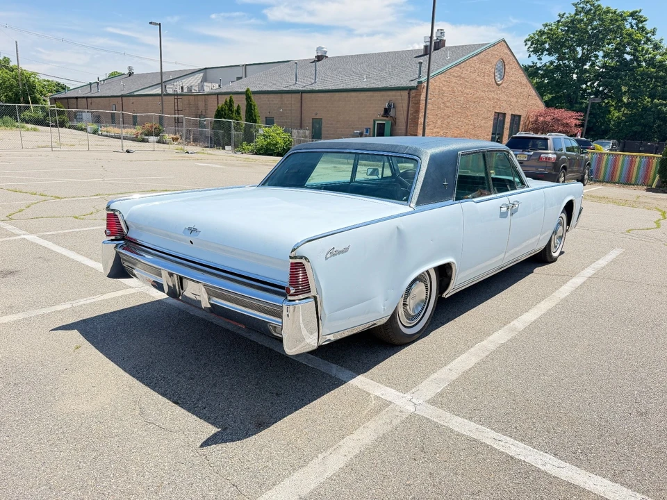 1965 Lincoln Continental 4th Gen - Image 13 of 31