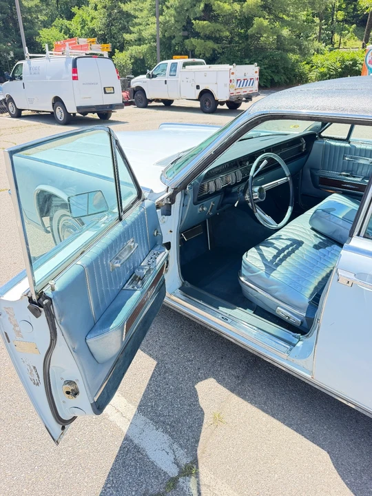1965 Lincoln Continental 4th Gen - Image 21 of 31
