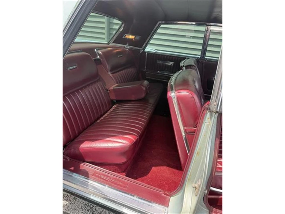 1965 Lincoln Continental 4th Gen - Image 6 of 10