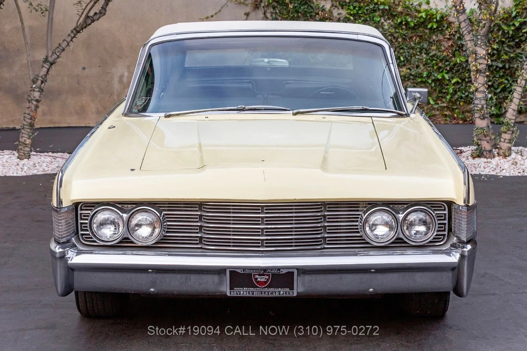 1965 Lincoln Continental 4th Gen - Image 2 of 12