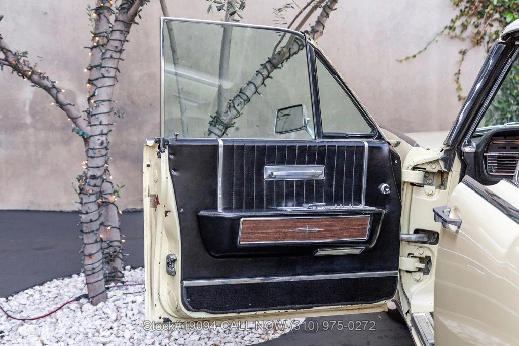 1965 Lincoln Continental 4th Gen - Image 12 of 12