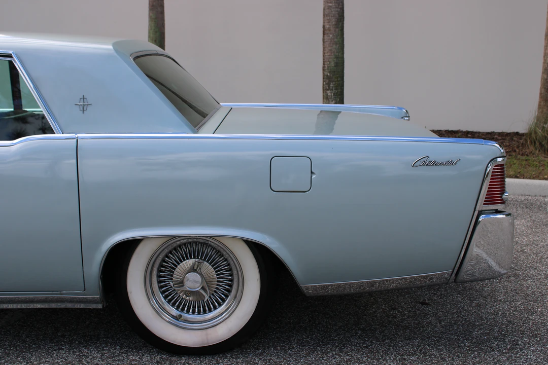 1965 Lincoln Continental 4th Gen - Image 27 of 31