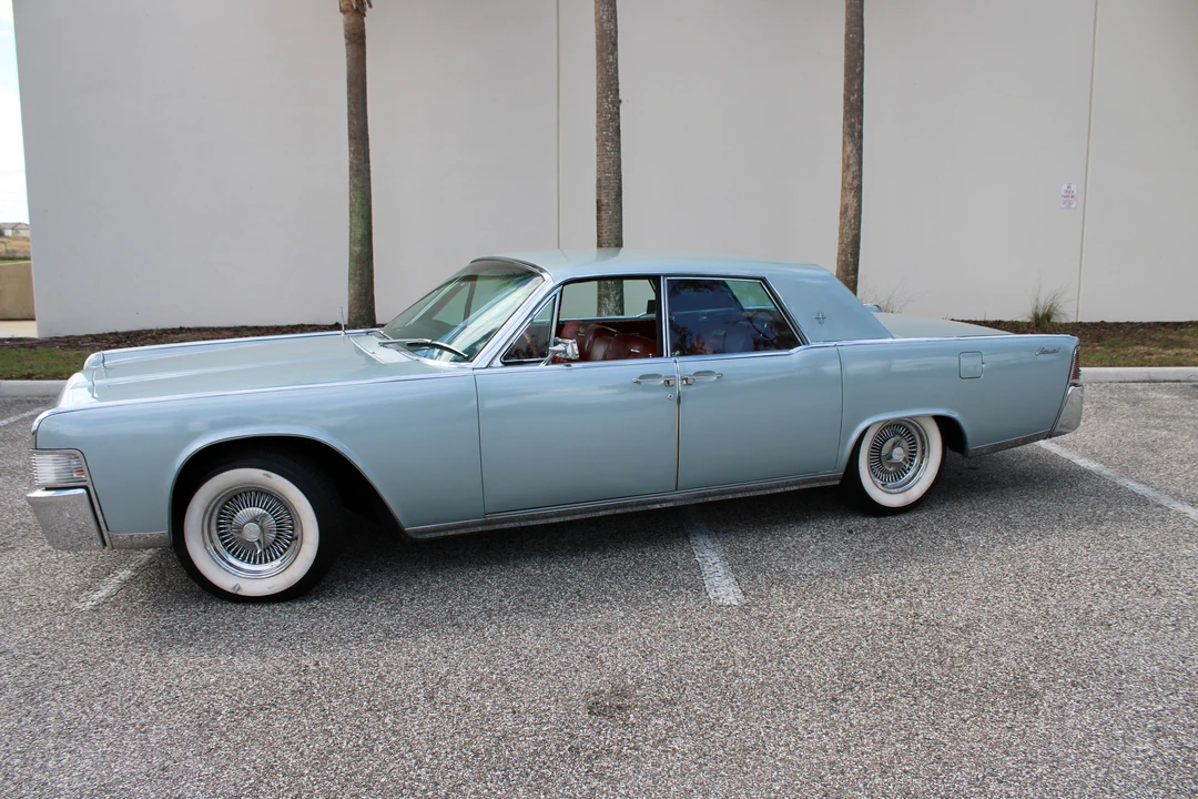 1965 Lincoln Continental 4th Gen - Image 4 of 31