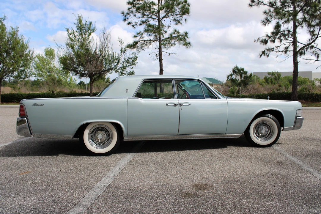 1965 Lincoln Continental 4th Gen - Image 21 of 31