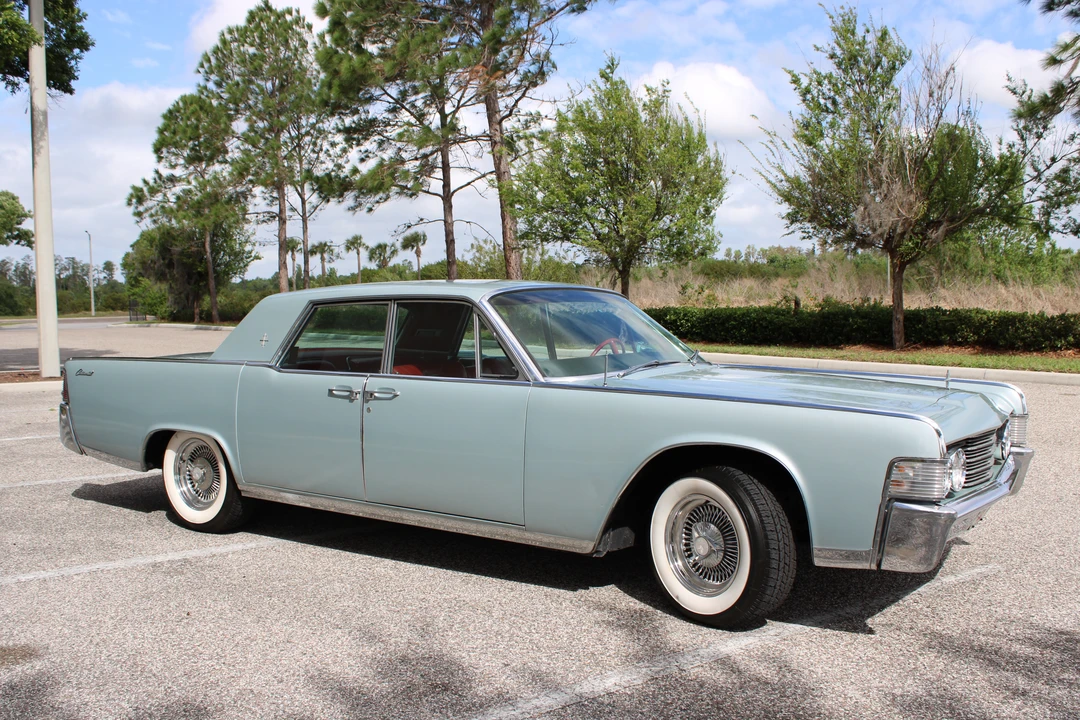 1965 Lincoln Continental 4th Gen - Image 8 of 31