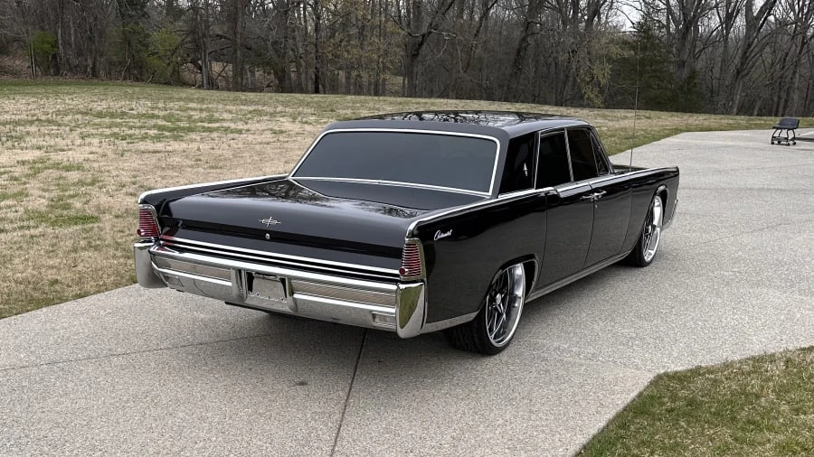 1965 Lincoln Continental 4th Gen - Image 3 of 25