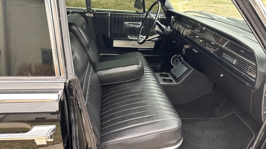1965 Lincoln Continental 4th Gen - Image 6 of 25