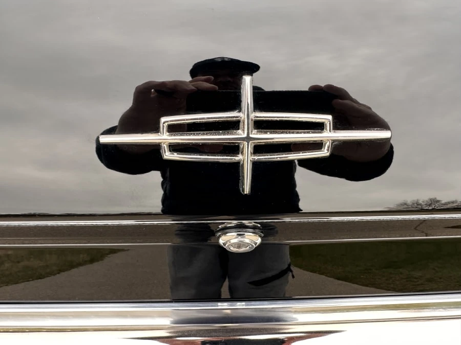 1965 Lincoln Continental 4th Gen - Image 17 of 25
