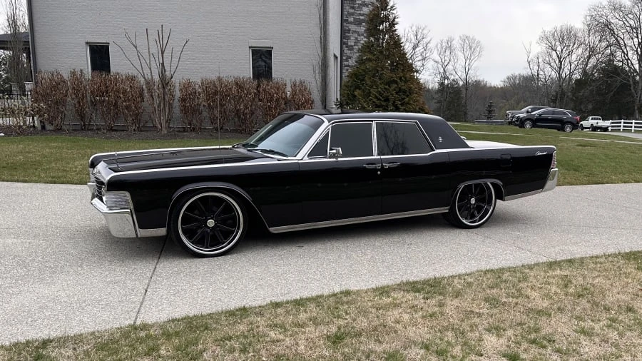 1965 Lincoln Continental 4th Gen - Image 21 of 25