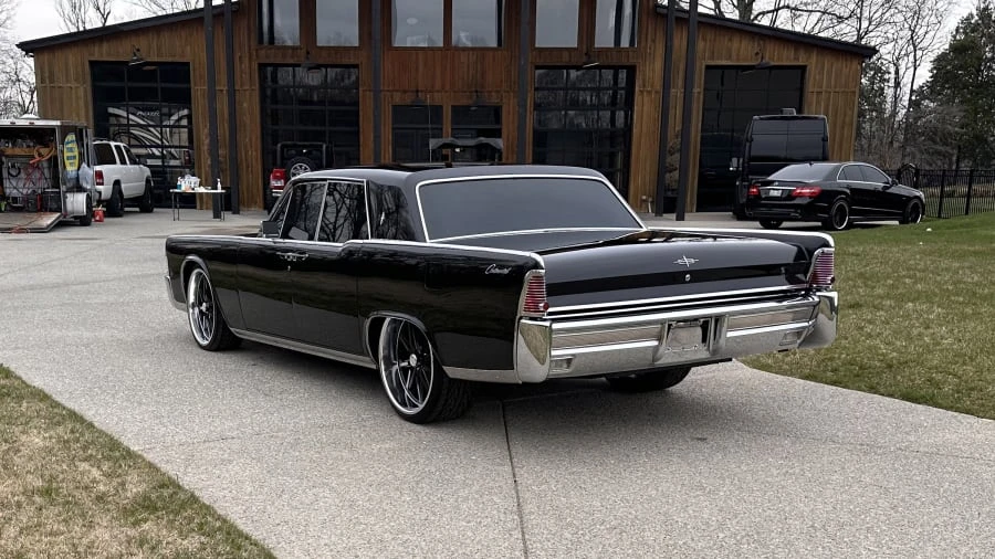 1965 Lincoln Continental 4th Gen - Image 24 of 25