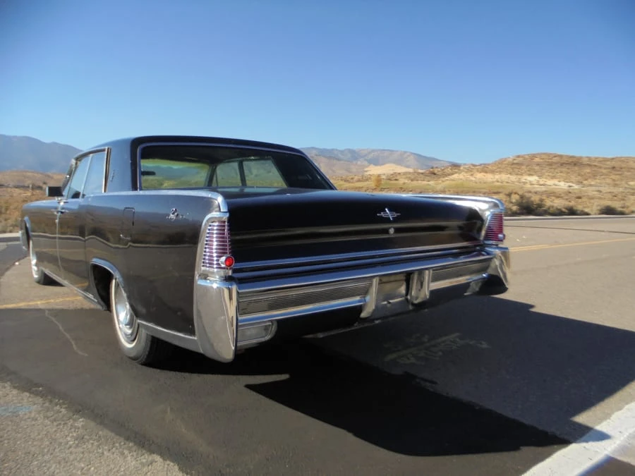 1965 Lincoln Continental 4th Gen - Image 10 of 12
