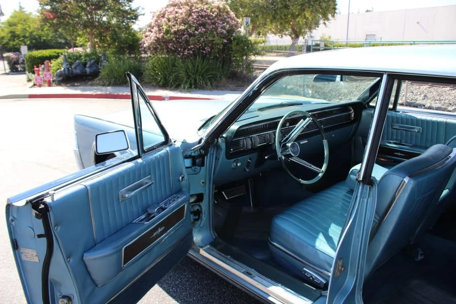 1965 Lincoln Continental 4th Gen - Image 3 of 4