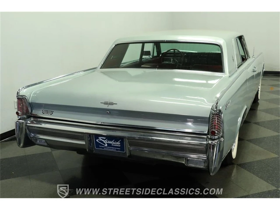1965 Lincoln Continental 4th Gen - Image 10 of 31