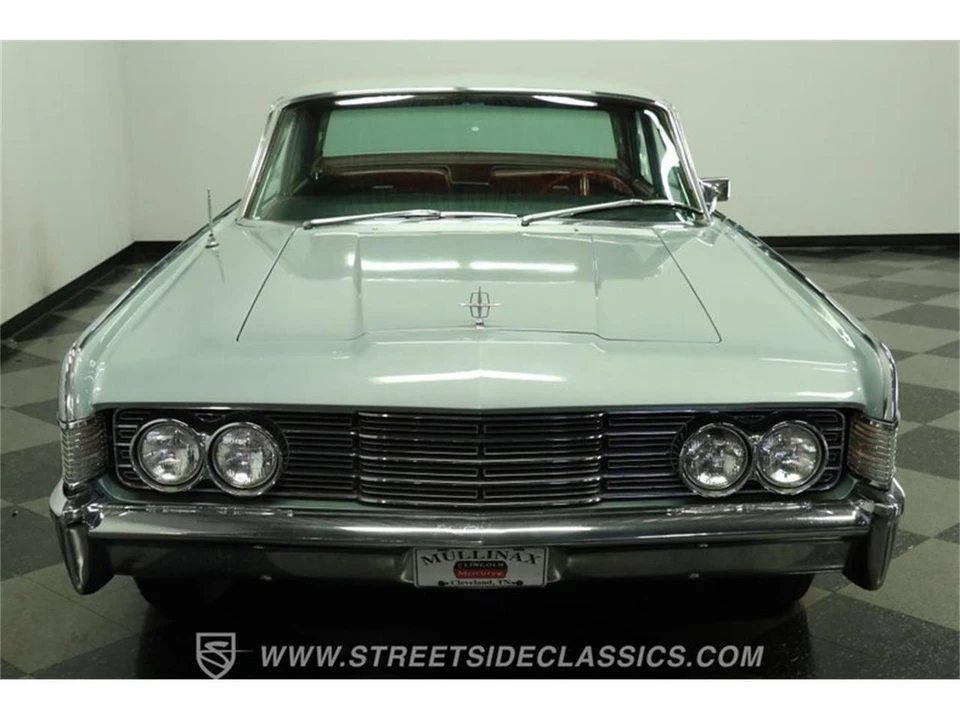 1965 Lincoln Continental 4th Gen - Image 16 of 31