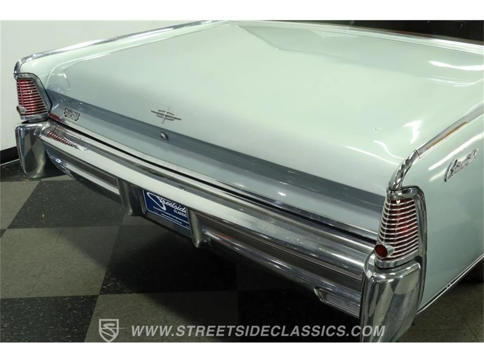 1965 Lincoln Continental 4th Gen - Image 25 of 31