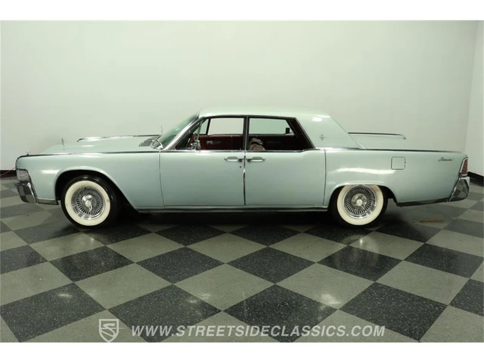 1965 Lincoln Continental 4th Gen - Image 2 of 31