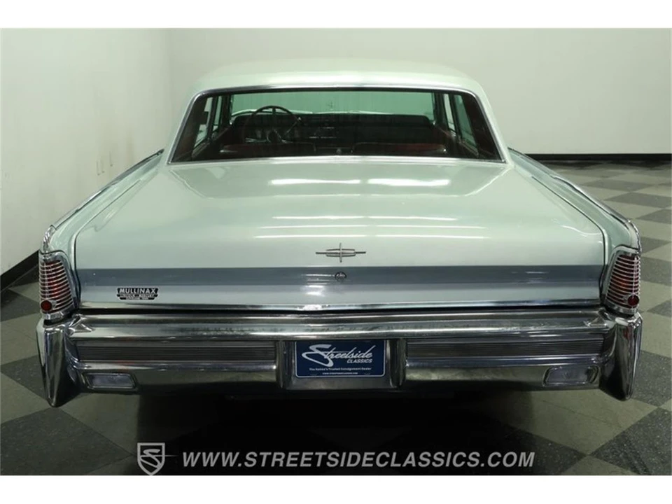 1965 Lincoln Continental 4th Gen - Image 9 of 31