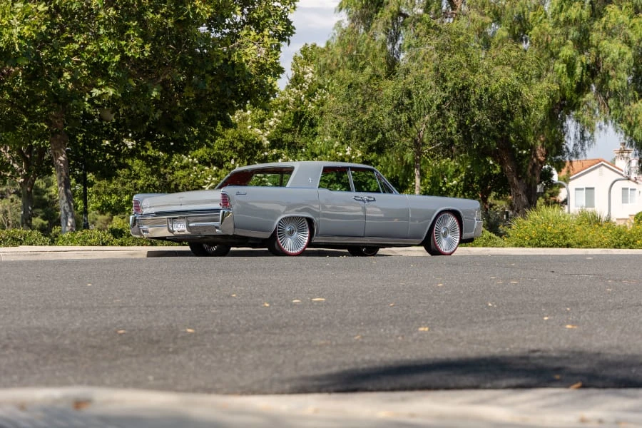 1965 Lincoln Continental 4th Gen - Image 3 of 31