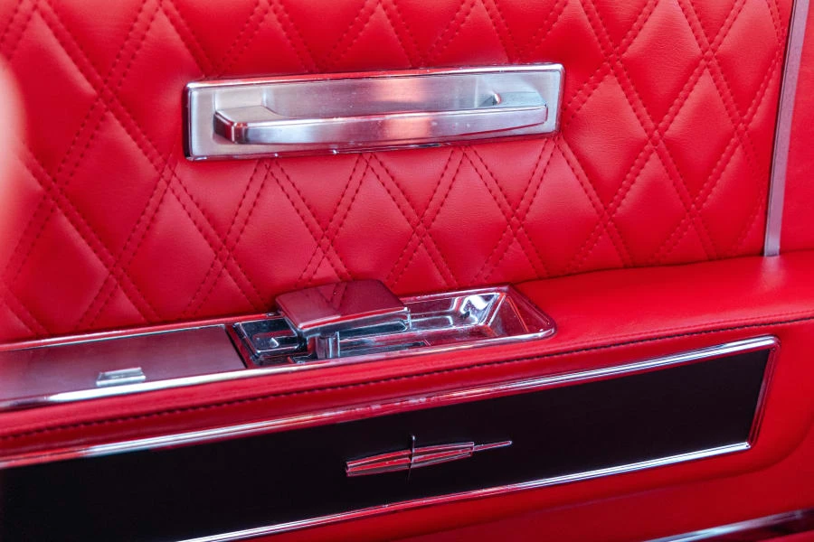 1965 Lincoln Continental 4th Gen - Image 23 of 31