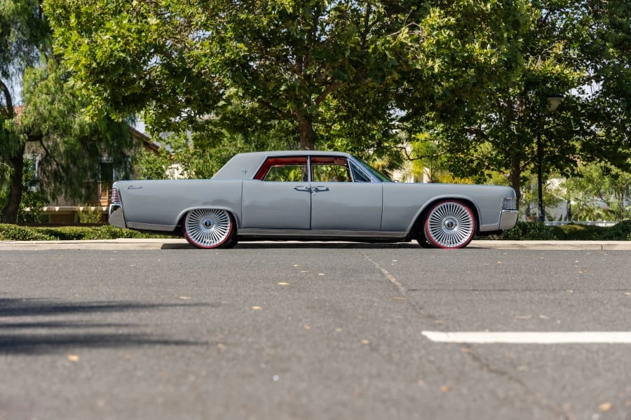 1965 Lincoln Continental 4th Gen - Image 2 of 31