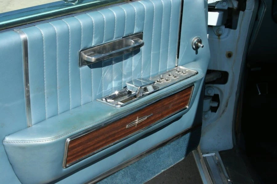 1965 Lincoln Continental 4th Gen - Image 7 of 7