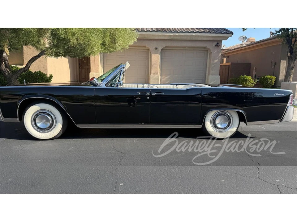 1965 Lincoln Continental 4th Gen - Image 2 of 5