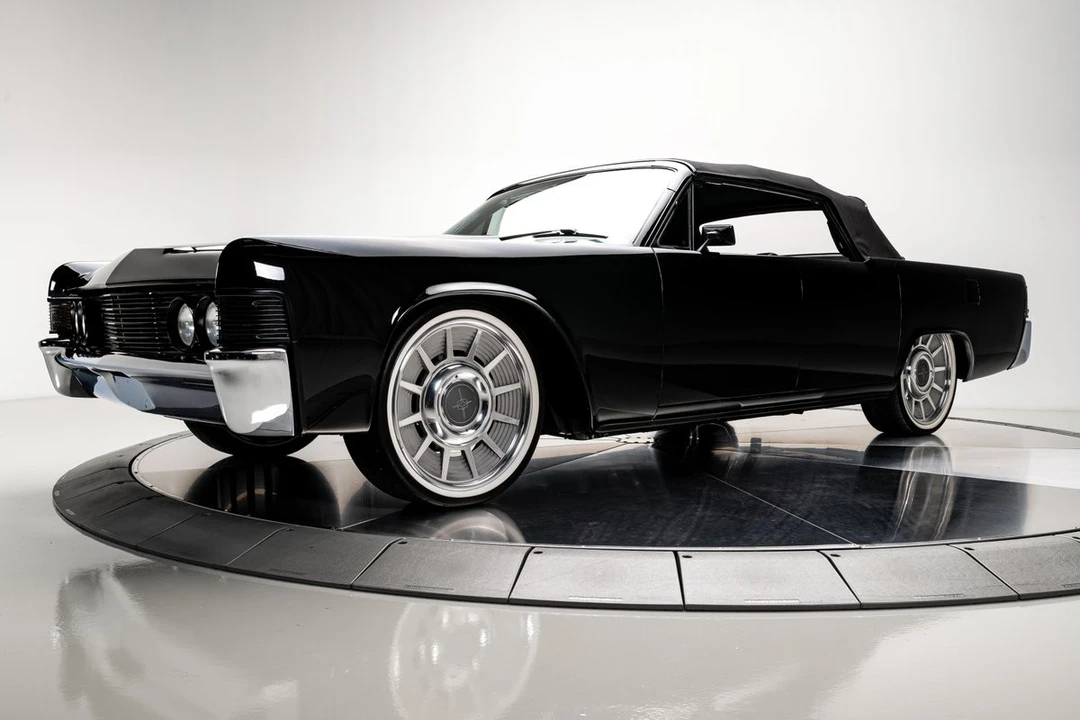 1965 Lincoln Continental 4th Gen - Image 17 of 21