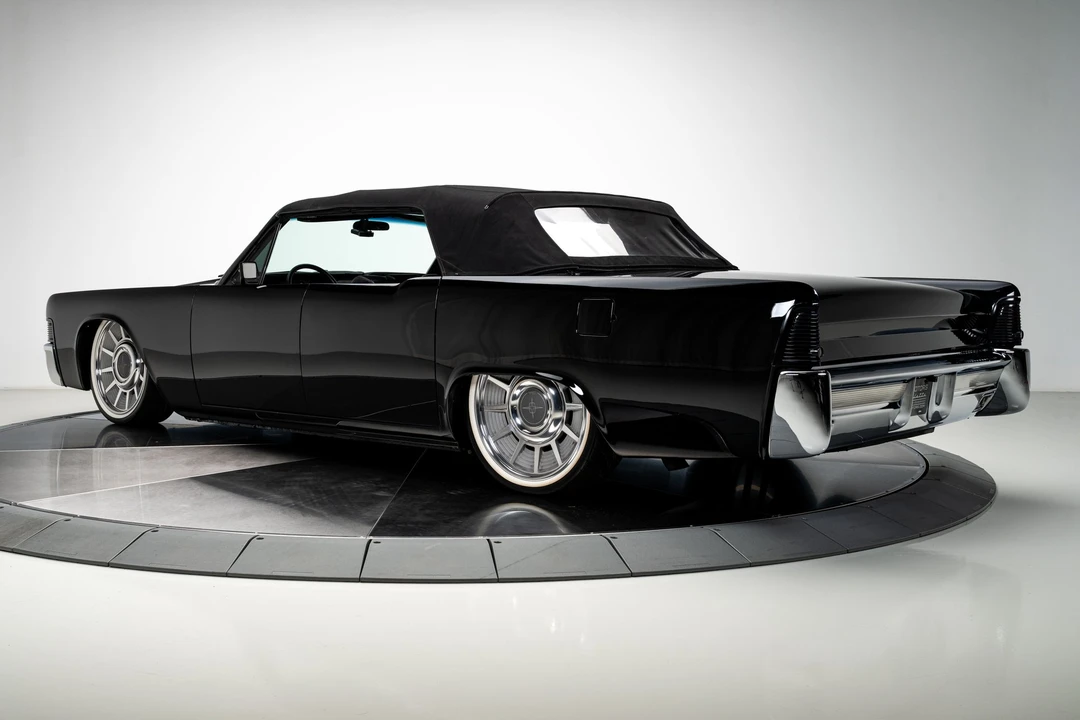 1965 Lincoln Continental 4th Gen - Image 27 of 31