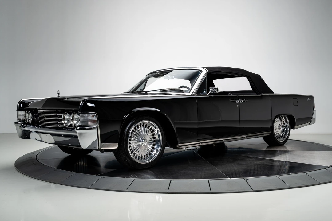 1965 Lincoln Continental 4th Gen - Image 7 of 31