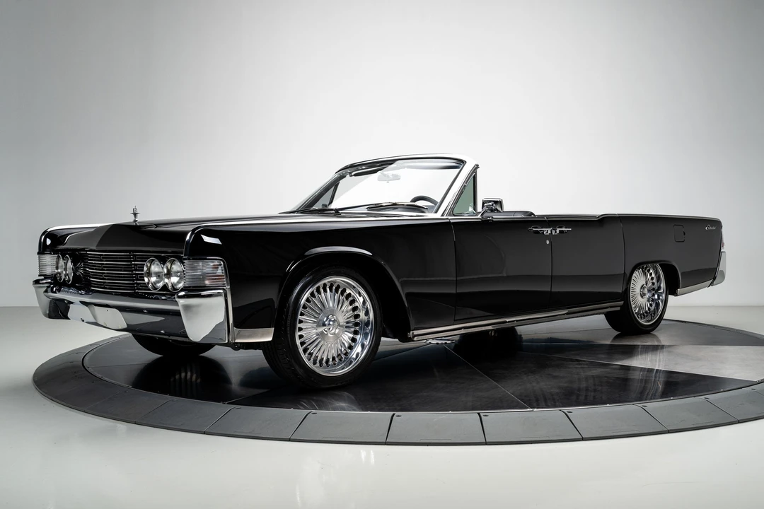 1965 Lincoln Continental 4th Gen - Image 6 of 31