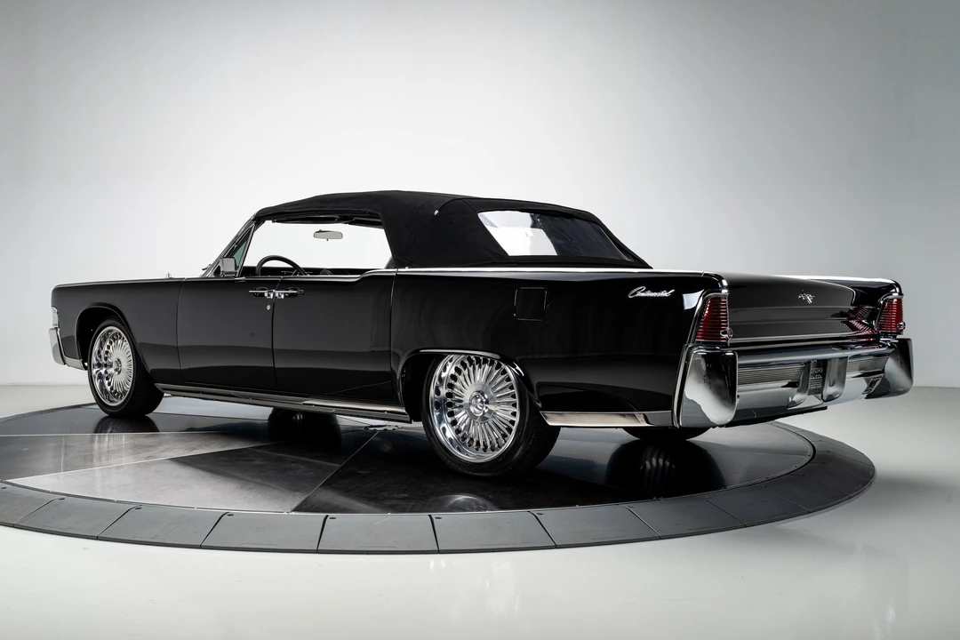1965 Lincoln Continental 4th Gen - Image 28 of 31