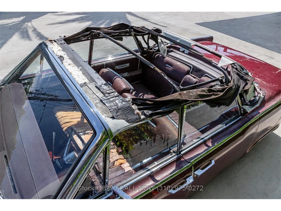1965 Lincoln Continental 4th Gen - Image 11 of 31