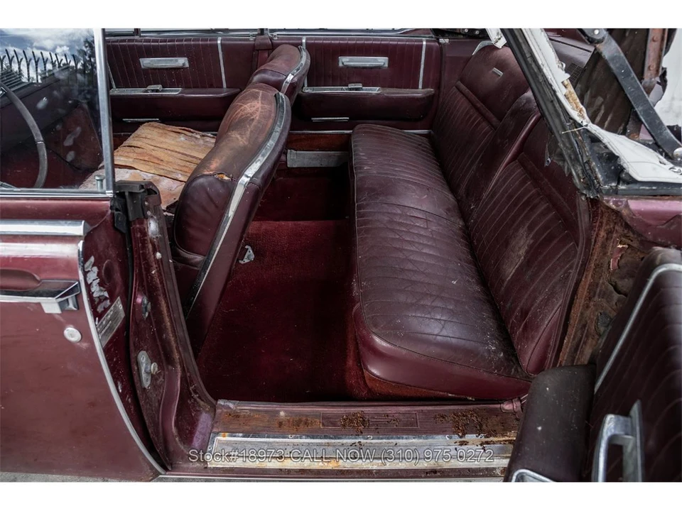 1965 Lincoln Continental 4th Gen - Image 19 of 31