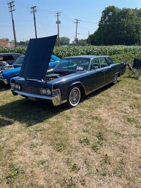 1965 Lincoln Continental 4th Gen - Image 2 of 8