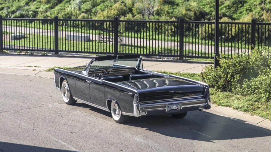 1965 Lincoln Continental 4th Gen - Image 3 of 12