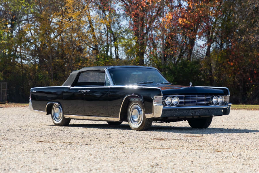 1965 Lincoln Continental 4th Gen - Image 6 of 31