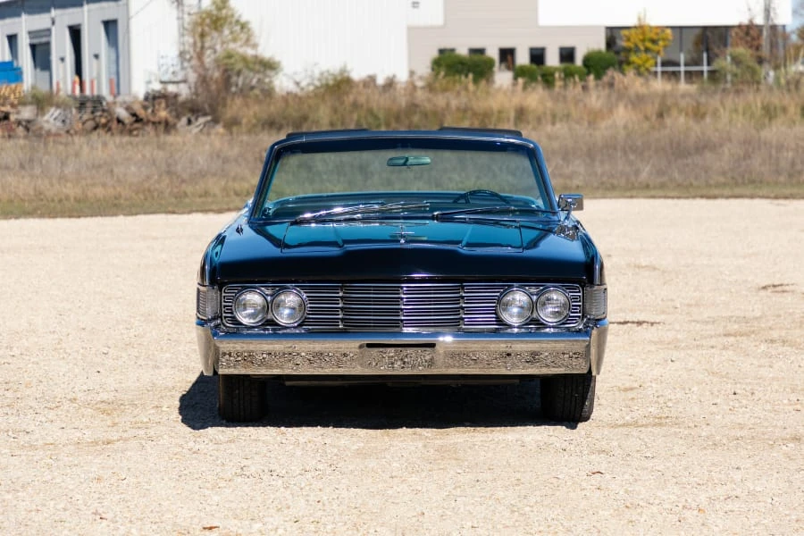 1965 Lincoln Continental 4th Gen - Image 4 of 31