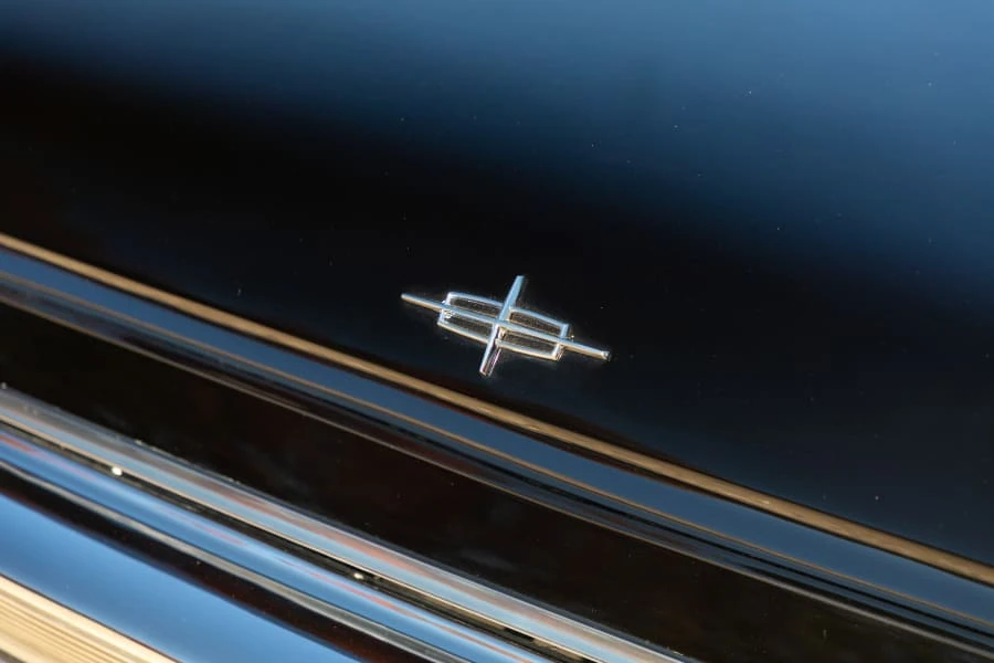1965 Lincoln Continental 4th Gen - Image 12 of 31