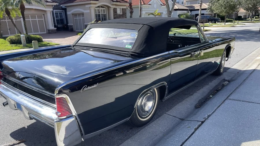 1965 Lincoln Continental 4th Gen - Image 2 of 15