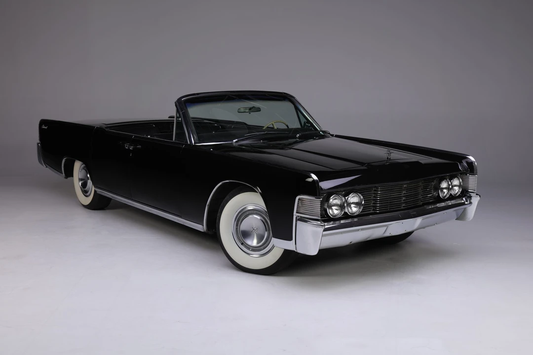 1965 Lincoln Continental 4th Gen - Image 26 of 31