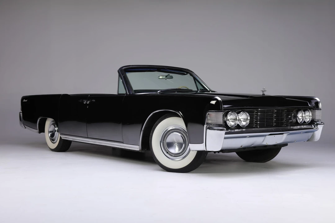 1965 Lincoln Continental 4th Gen - Image 29 of 31