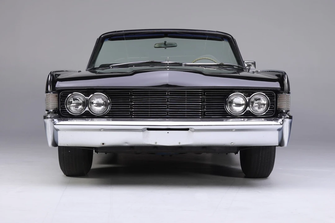 1965 Lincoln Continental 4th Gen - Image 17 of 31