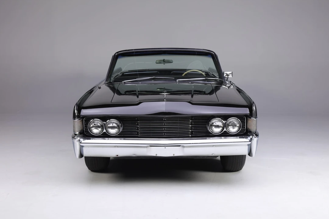 1965 Lincoln Continental 4th Gen - Image 18 of 31
