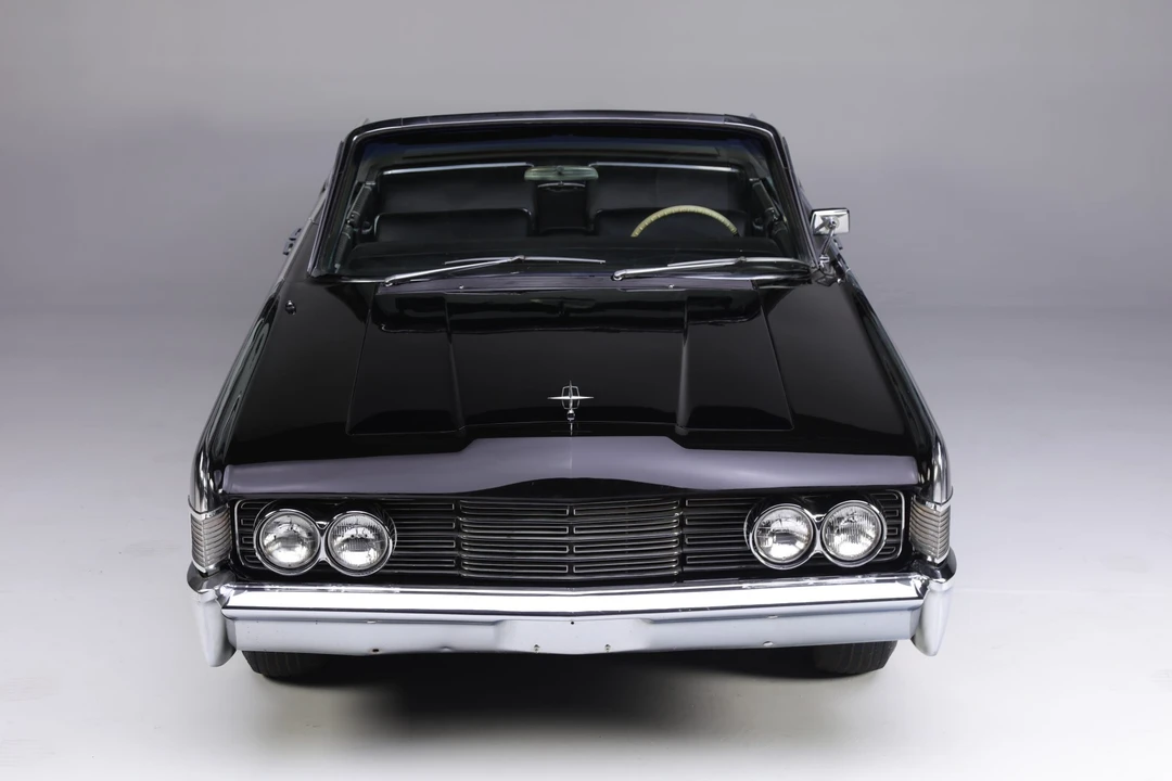 1965 Lincoln Continental 4th Gen - Image 22 of 31