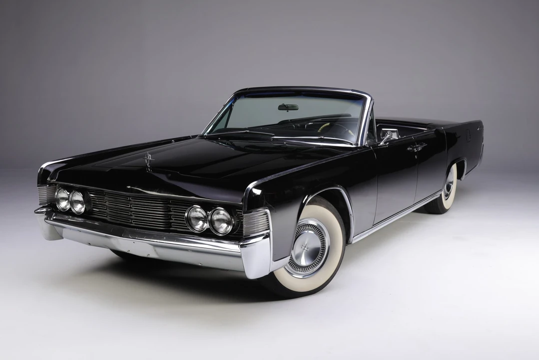 1965 Lincoln Continental 4th Gen - Image 8 of 31