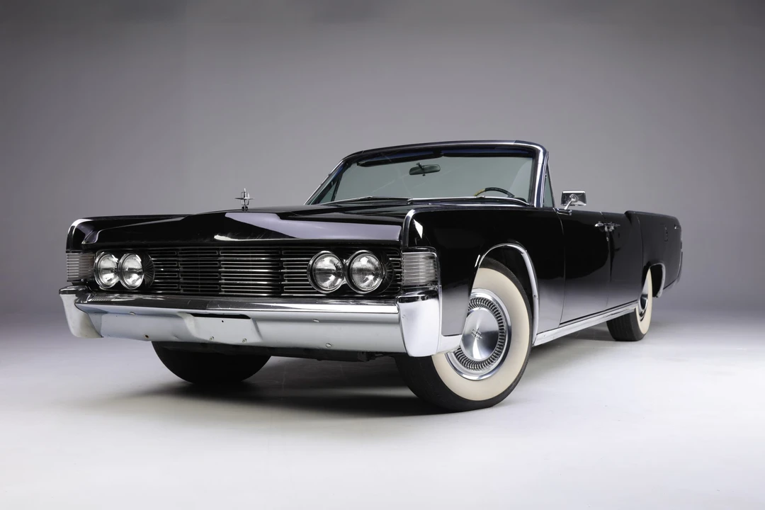 1965 Lincoln Continental 4th Gen - Image 12 of 31